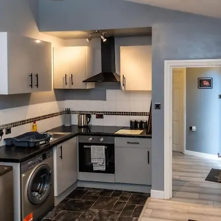 Eastville Superb Dwelling, Sleeps Up To 4 Guests Bristol